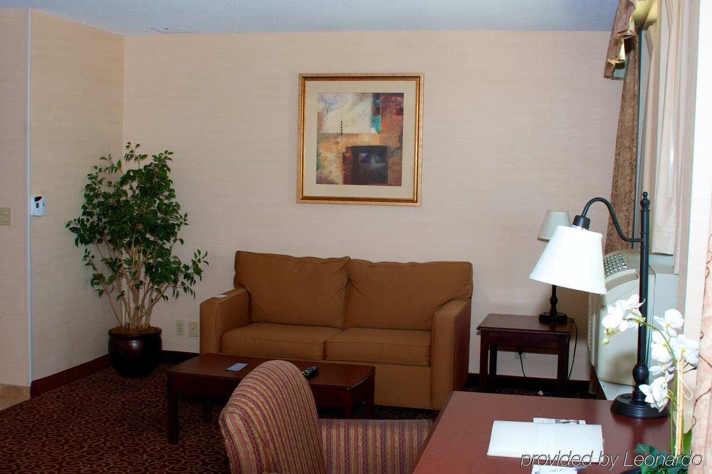 Hampton Inn Freeport Экстерьер фото