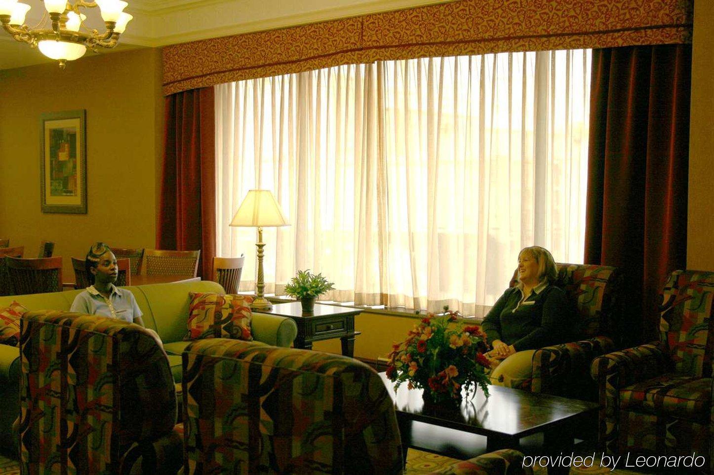 Hampton Inn Freeport Интерьер фото